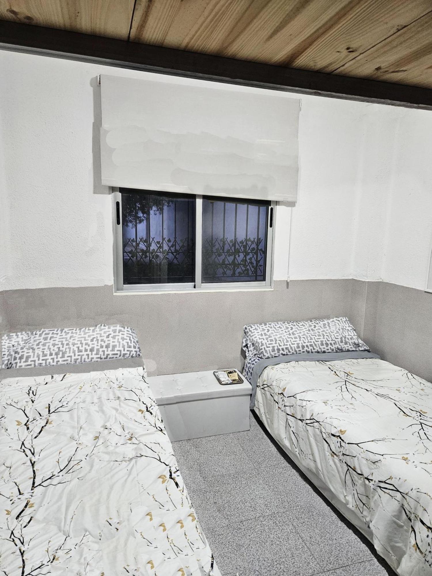 Habitacion En Casa De Familia "Valenciabonita" 외부 사진