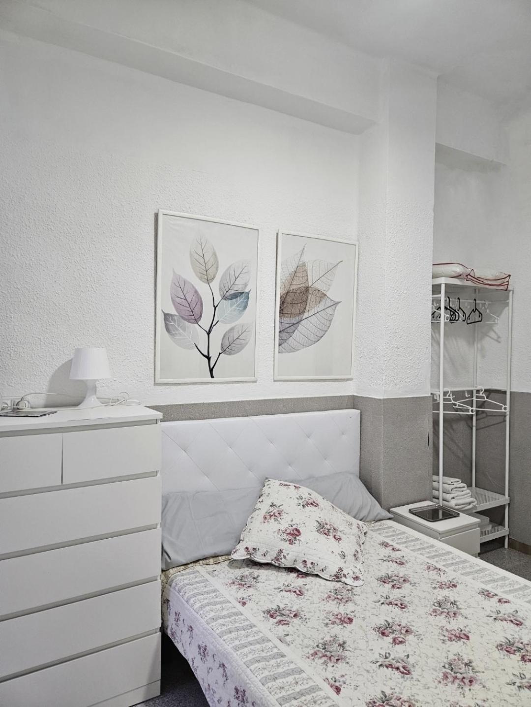 Habitacion En Casa De Familia "Valenciabonita" 외부 사진